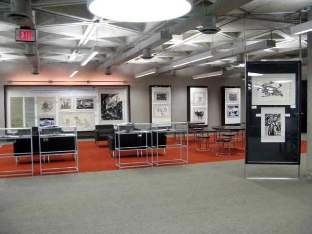 03 Library Exh Display_20090609_03.jpg