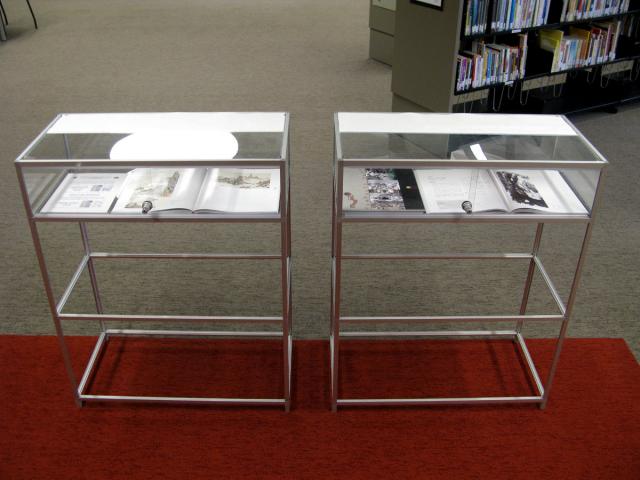07 Library Exh Display_20090609_12.jpg