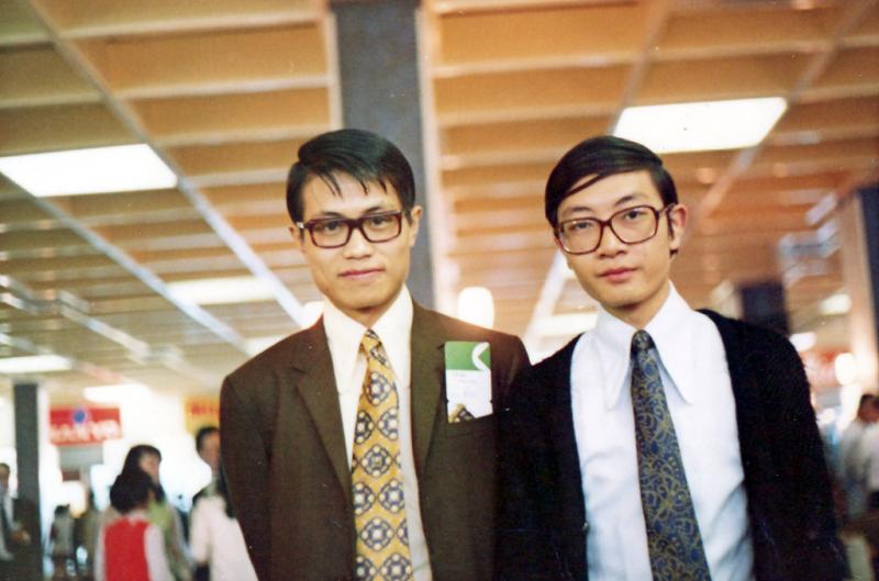 1971Ed&Peter@Airport