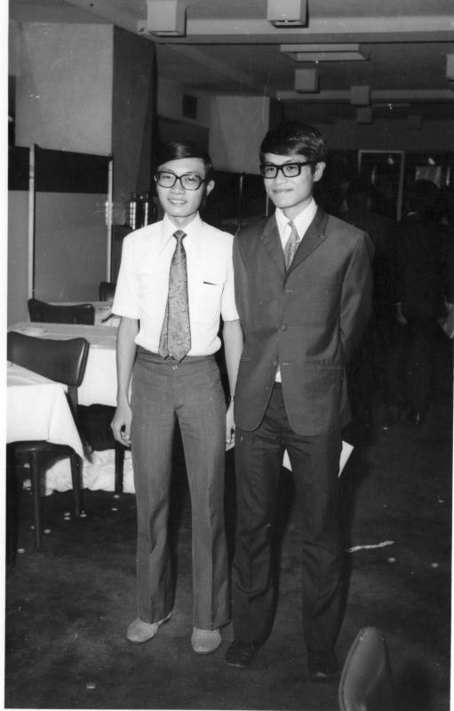 PWoo&Ed@Banquet-1971