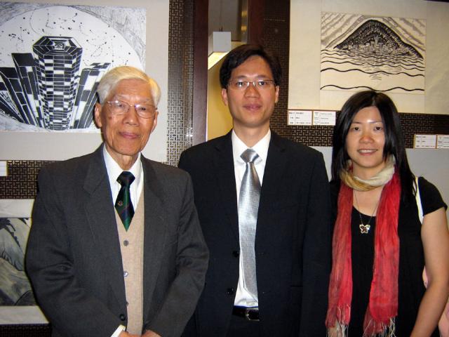 012 Opening people 6.jpg