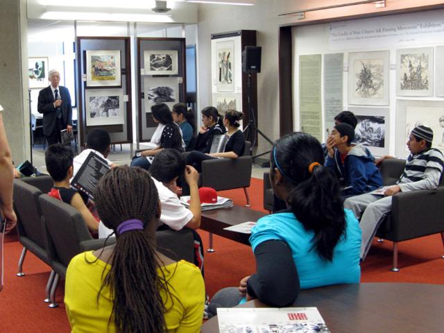 A4 Student visit_20090616_11.jpg