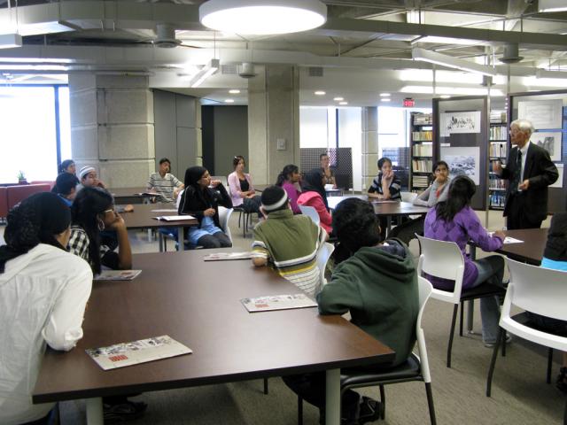 B4 Student visit_20090616_45.jpg