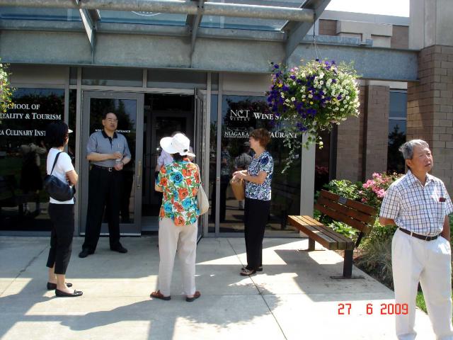 DSC06475-01