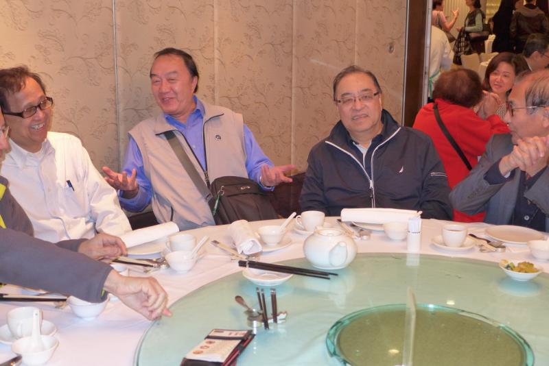 Lunch 6 Dec 2013-02