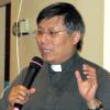 Fr Chow visit_20090724_03 copy.jpg