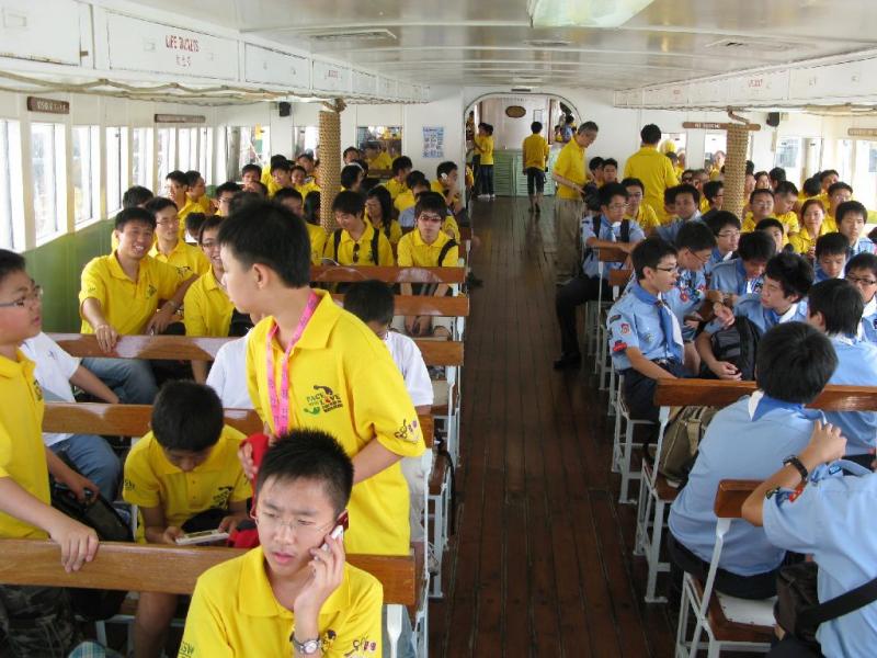10 Cross-harbvour journey all by ourselves.JPG