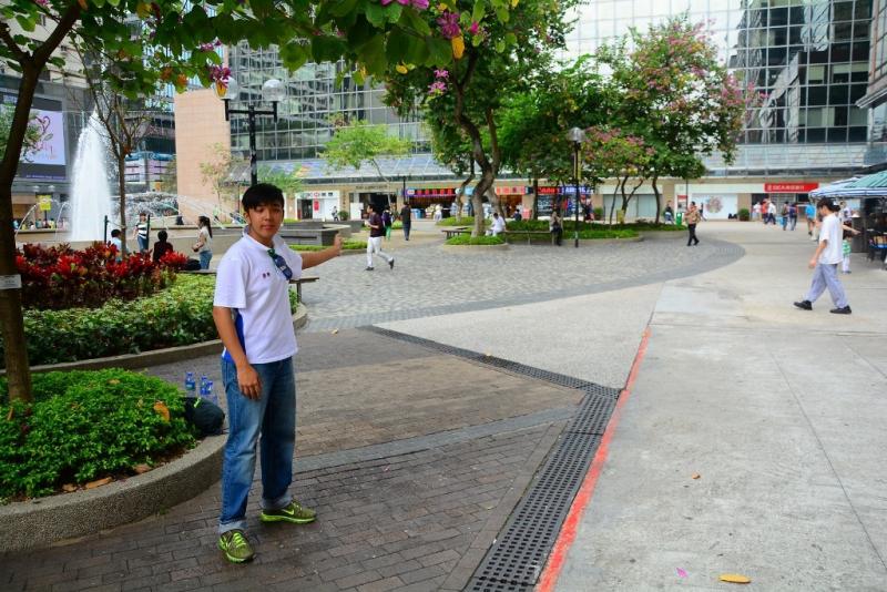 Walk99