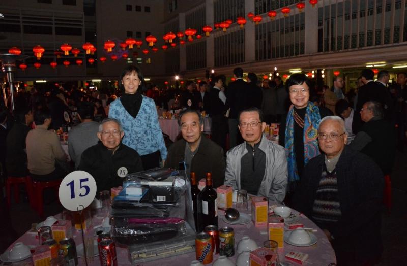 GratDin_CYP_031