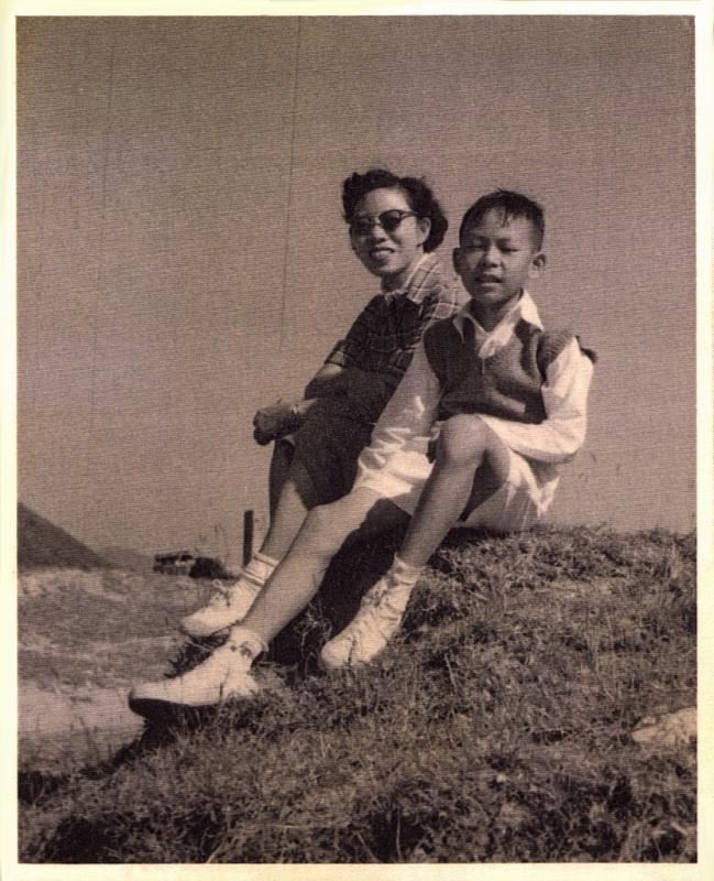 1954.10.21與學生爬獅子山