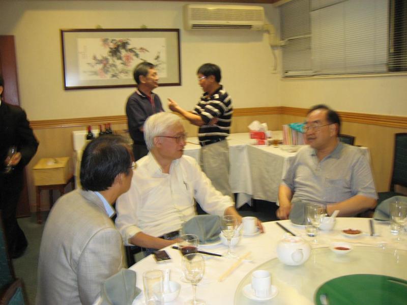 2008 Reunion Dinner _1_.jpg