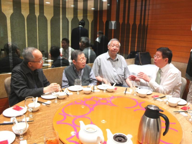 2016_4_Dinner19Apr16-012