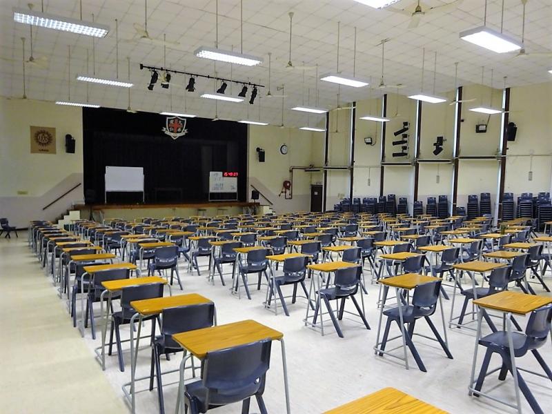 school%20hall%20(inside)[1]