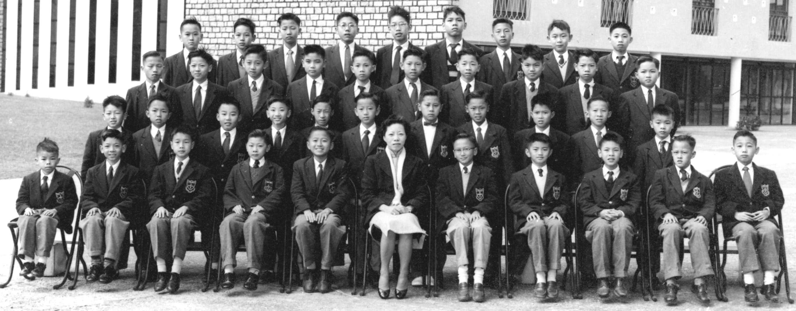 frm john pan-img44-1956-p6d (2nd btm row left-4th)