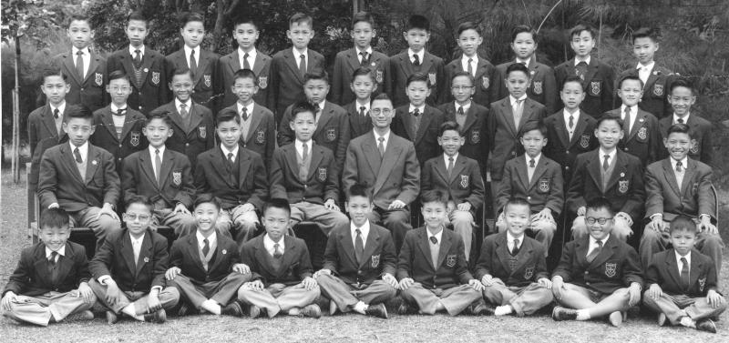 frm john pan-img46-1957-f1d (btm row left-3rd)