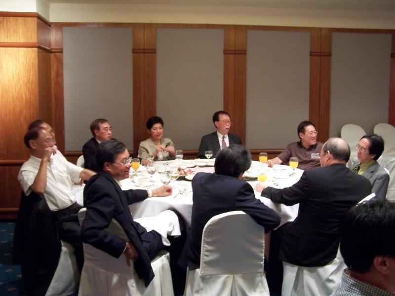 Reunion Dinner (17)
