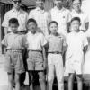 1958 WahYanArtClub outdoor sketching-top row_ Peter Fung_ Law Mo Kay_ Kwok Wing Kee_ front row_ 3rd from left_ Chu Fei Lung.jpg